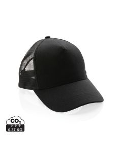 {{product.name}} - {{product.manufacturer}} - {{product.sku}}